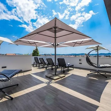 Rooftop Heated Pool Jelena Βίλα Ζαντάρ